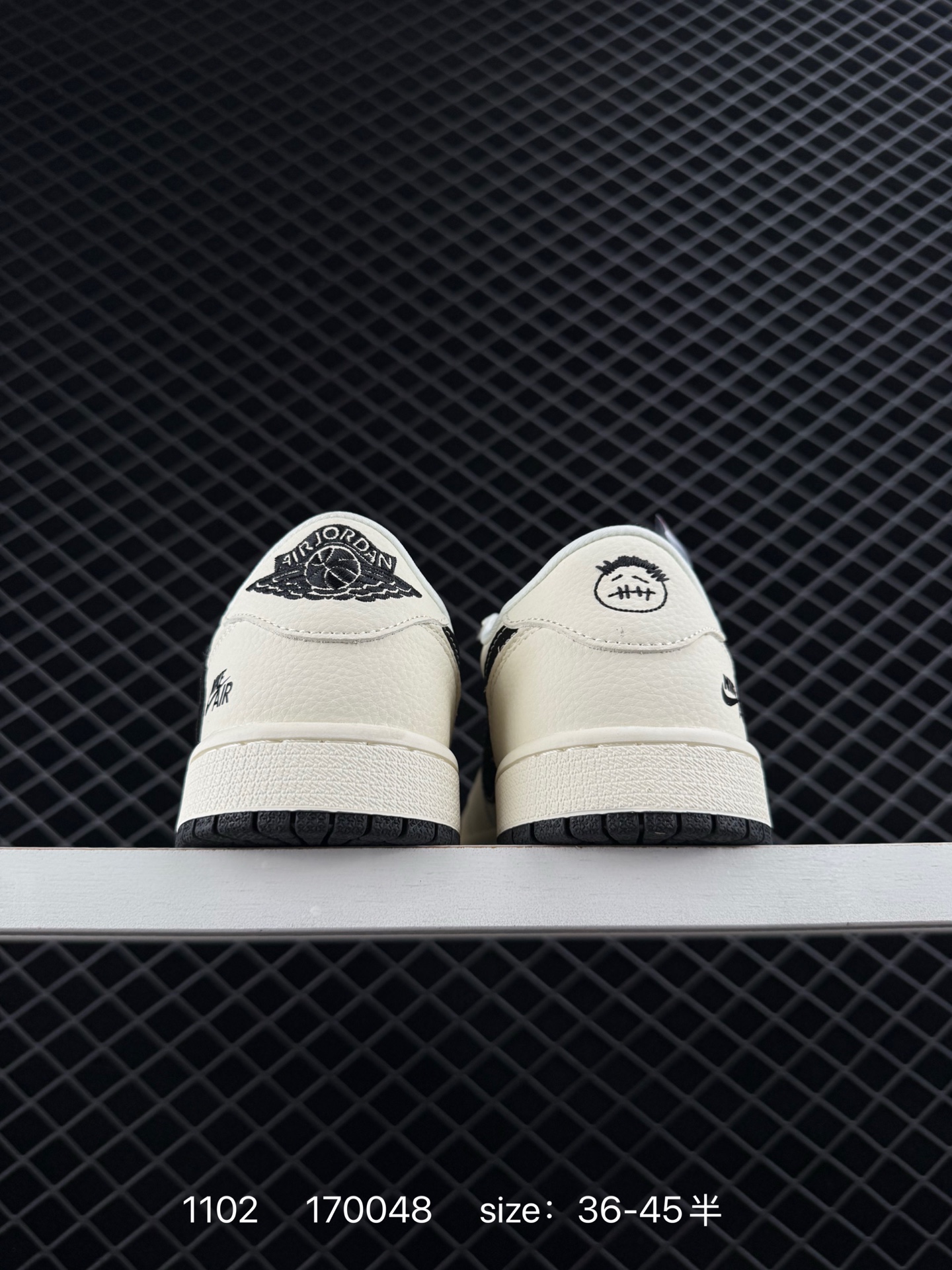 Travis Scott x Air Jordan 1 Low